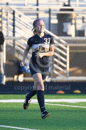 Girls Soccer-FR vs Latrobe_20211020-KR1_4625