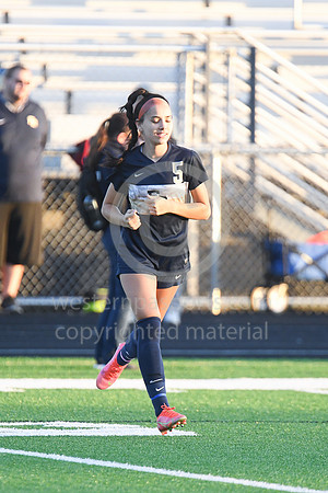 Girls Soccer-FR vs Latrobe_20211020-KR1_4654