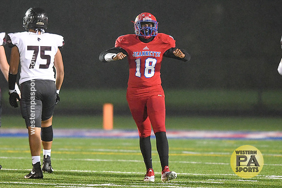 Football-Jeannette vs GCC_20211022-WP1_1970