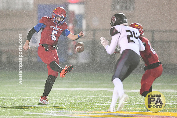 Football-Jeannette vs GCC_20211022-WP1_2034