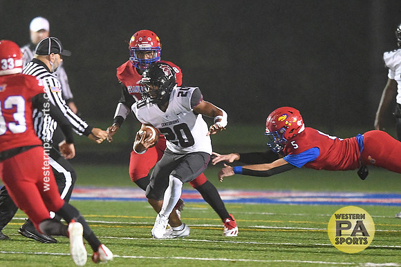 Football-Jeannette vs GCC_20211022-WP1_2066