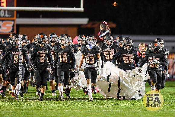 Football-Latrobe vs PT_20211029-KR1_9206