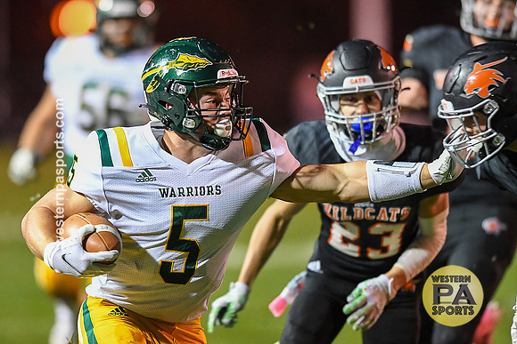 Football-Latrobe vs PT_20211029-KR1_9394