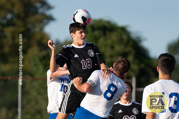 GCC-vs-StJoes-BoysSoccer-4035
