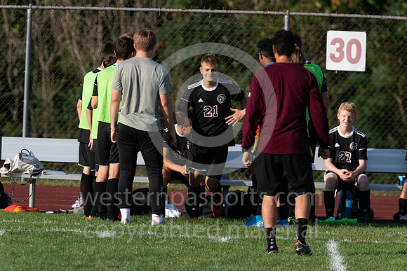 GCC-vs-StJoes-BoysSoccer-2876