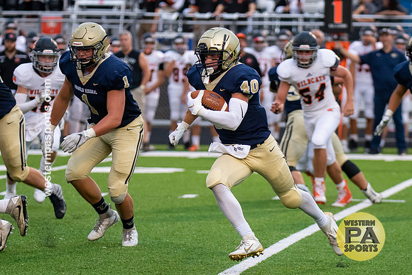 Football-FR vs Latrobe_20190906-KR1_7849