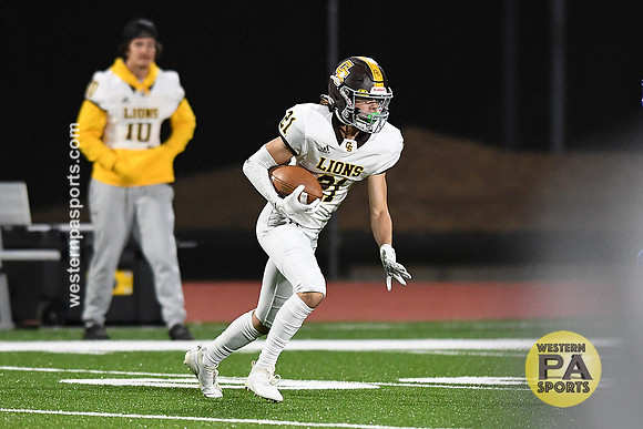Football_Mt Pleasant vs Greensburg Salem_20220930-KR1_2979