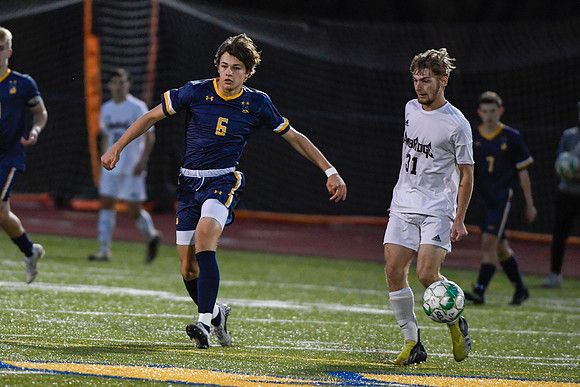 102821-Boys Soccer-SSA-Ambridge-BR4-41466
