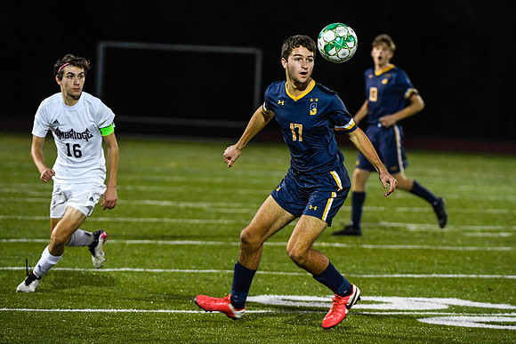 102821-Boys Soccer-SSA-Ambridge-BR4-41530