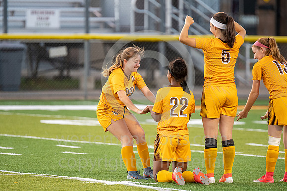 Girls Soccer_GS vs Yough_20190926-KR1_9565