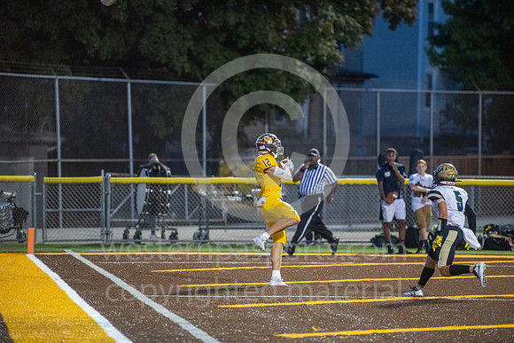 092719-Football-Gsalem vs BelleVernon--5