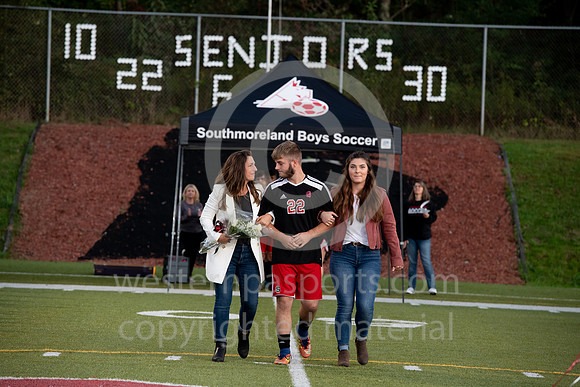 101019-Boys Soccer-Southmoreland vs Yough--9