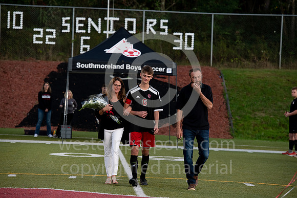 101019-Boys Soccer-Southmoreland vs Yough--21