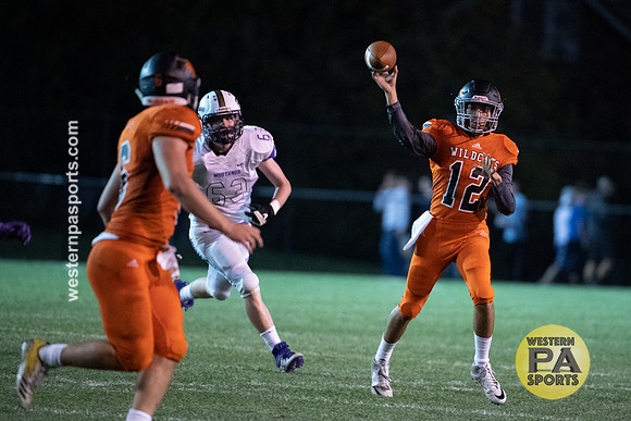 101119-Football-Latrobe-vs-Plum-6626