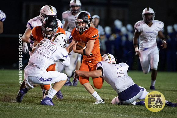 101119-Football-Latrobe-vs-Plum-7096