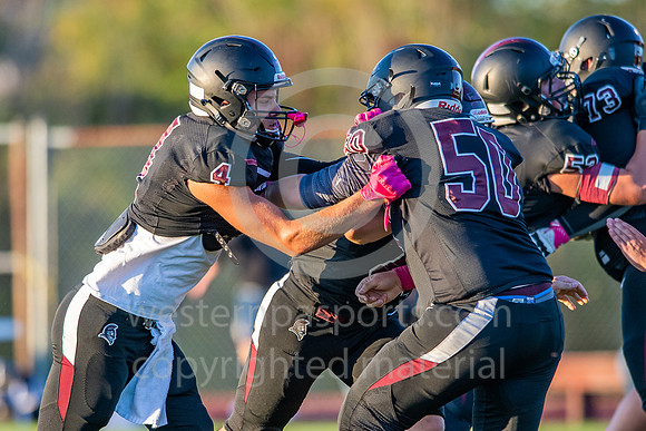 Football-GCC vs Jeannette_20191011-KR1_6232