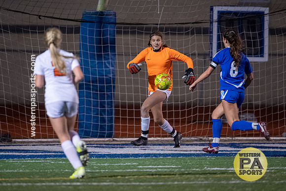 101419-Girls Soccer-Hempfield vs Latrobe-1218