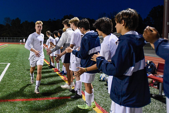 101921-Boys Soccer-SSA-FoxChapel-BR4--25664