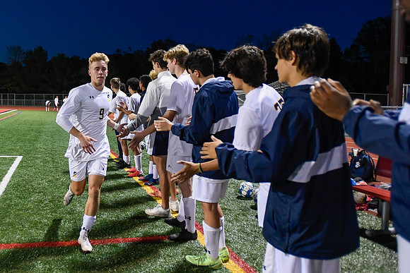 101921-Boys Soccer-SSA-FoxChapel-BR4--25665