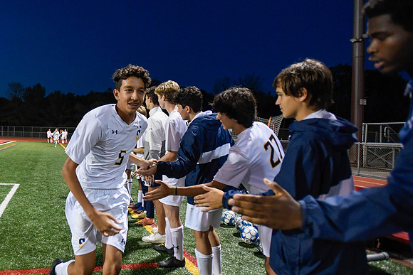 101921-Boys Soccer-SSA-FoxChapel-BR4--25628