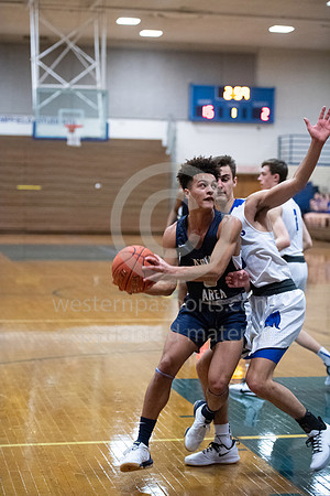 121419-Boys Hoops-Hempfield vs Kiski Area-2429