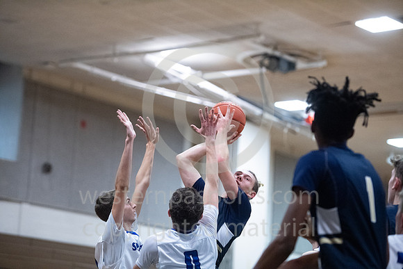 121419-Boys Hoops-Hempfield vs Kiski Area-2504