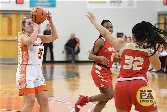 Girls Hoops_Latrobe vs Penn Hills_20191219-KR1_7982