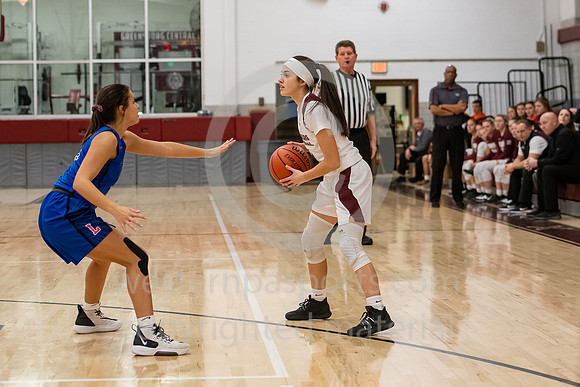 Girls Hoops_GCC vs Leechburg_20200106-KR1_8363