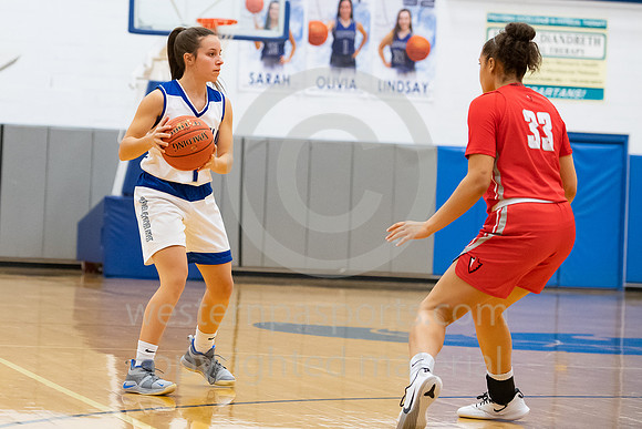 Girls Hoops_Hempfield vs Peters Twp_20200107-KR1_9513