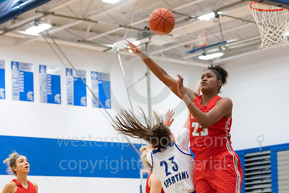 Girls Hoops_Hempfield vs Peters Twp_20200107-KR1_9523
