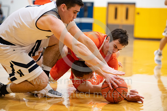 Boys Hoops_Norwin vs Latrobe_20200110-KR1_1060