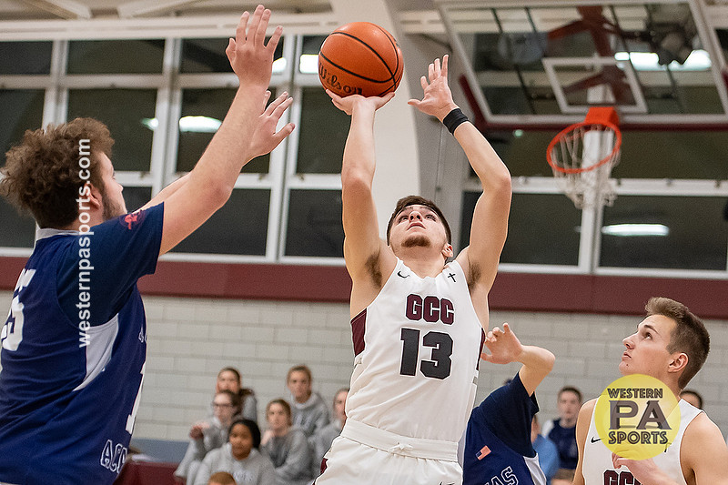 Boys Hoops-GCC vs Aquinas_20200123-KR1_8569