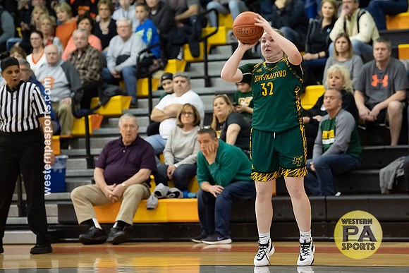 Girls Hoops-Latrobe vs Penn-Trafford_20200206-KR1_8617
