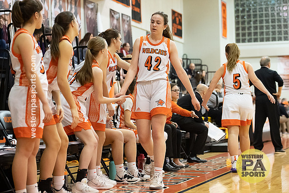 Girls Hoops-Latrobe vs Penn-Trafford_20200206-KR1_8639