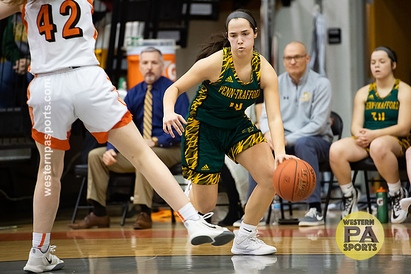 Girls Hoops-Latrobe vs Penn-Trafford_20200206-KR1_8810