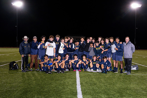 092722-Boys Soccer-SSA SR Night0025