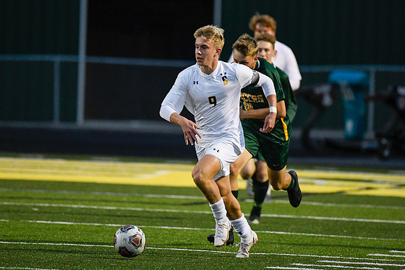 092321-Boys Soccer-SSA at Deer Lakes-BR4-40549