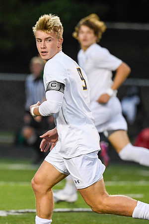 092321-Boys Soccer-SSA at Deer Lakes-BR4-40536