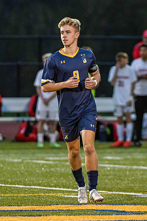102521-Boys Soccer-SSA-Freedom-BR4-47384