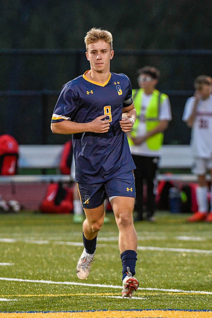 102521-Boys Soccer-SSA-Freedom-BR4-47383