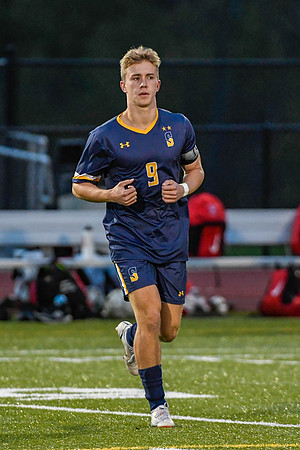 102521-Boys Soccer-SSA-Freedom-BR4-47381