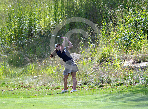 2017 WCCA Girls Golf Tournament_20170911-KR4_9911