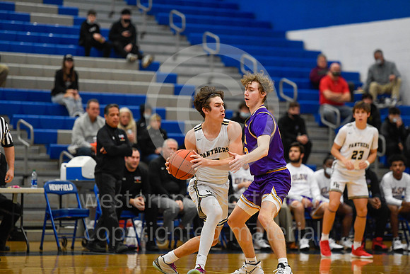 121021 - Boys Hoops-FRvsOLSH-BR4-45385