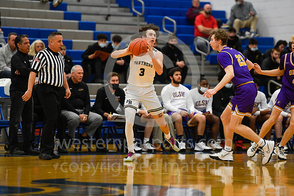 121021 - Boys Hoops-FRvsOLSH-BR4-45405