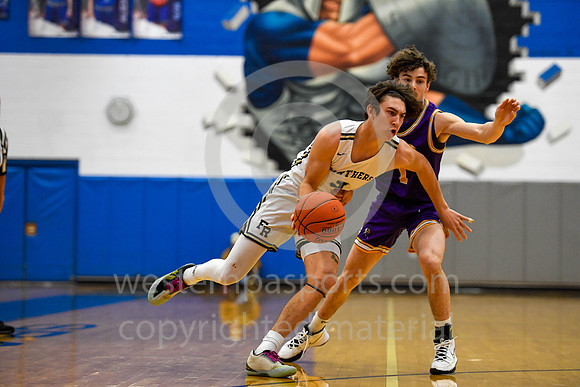 121021 - Boys Hoops-FRvsOLSH-BR4-45422