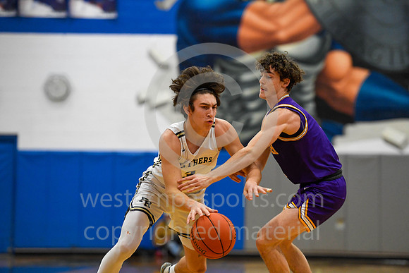 121021 - Boys Hoops-FRvsOLSH-BR4-45419