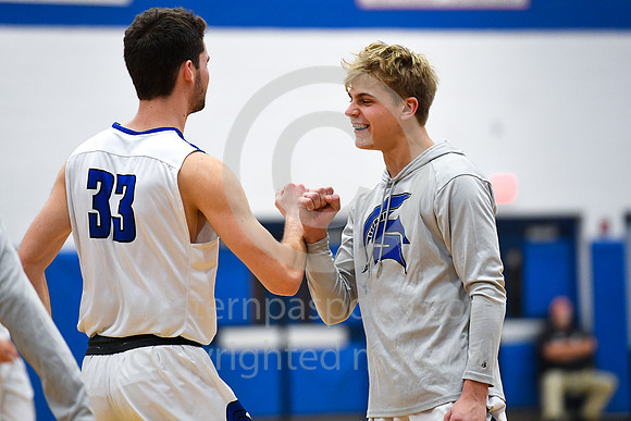 Boys Hoops-Hempfield vs NA_20211210-KR1_2855