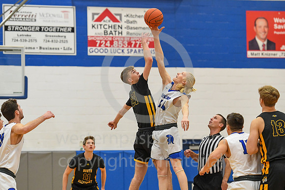 Boys Hoops-Hempfield vs NA_20211210-KR1_2862