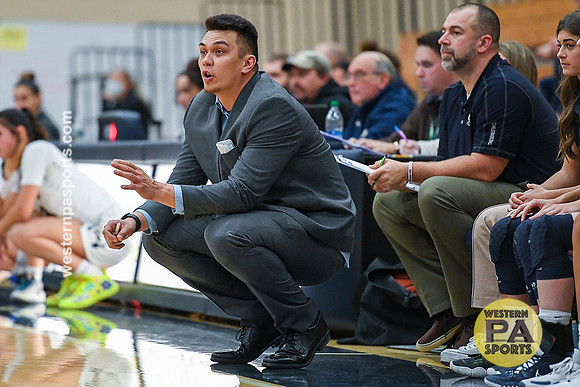 Girls Hoops-FR vs Kiski Area_20211217-KR1_3976