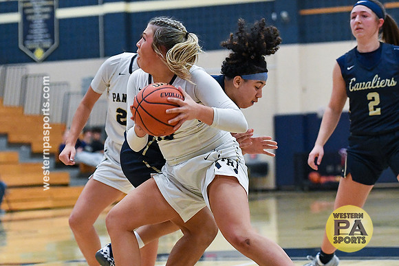 Girls Hoops-FR vs Kiski Area_20211217-KR1_4025